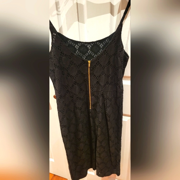 Banana Republic lace black mini dress size 6 - Picture 3 of 3